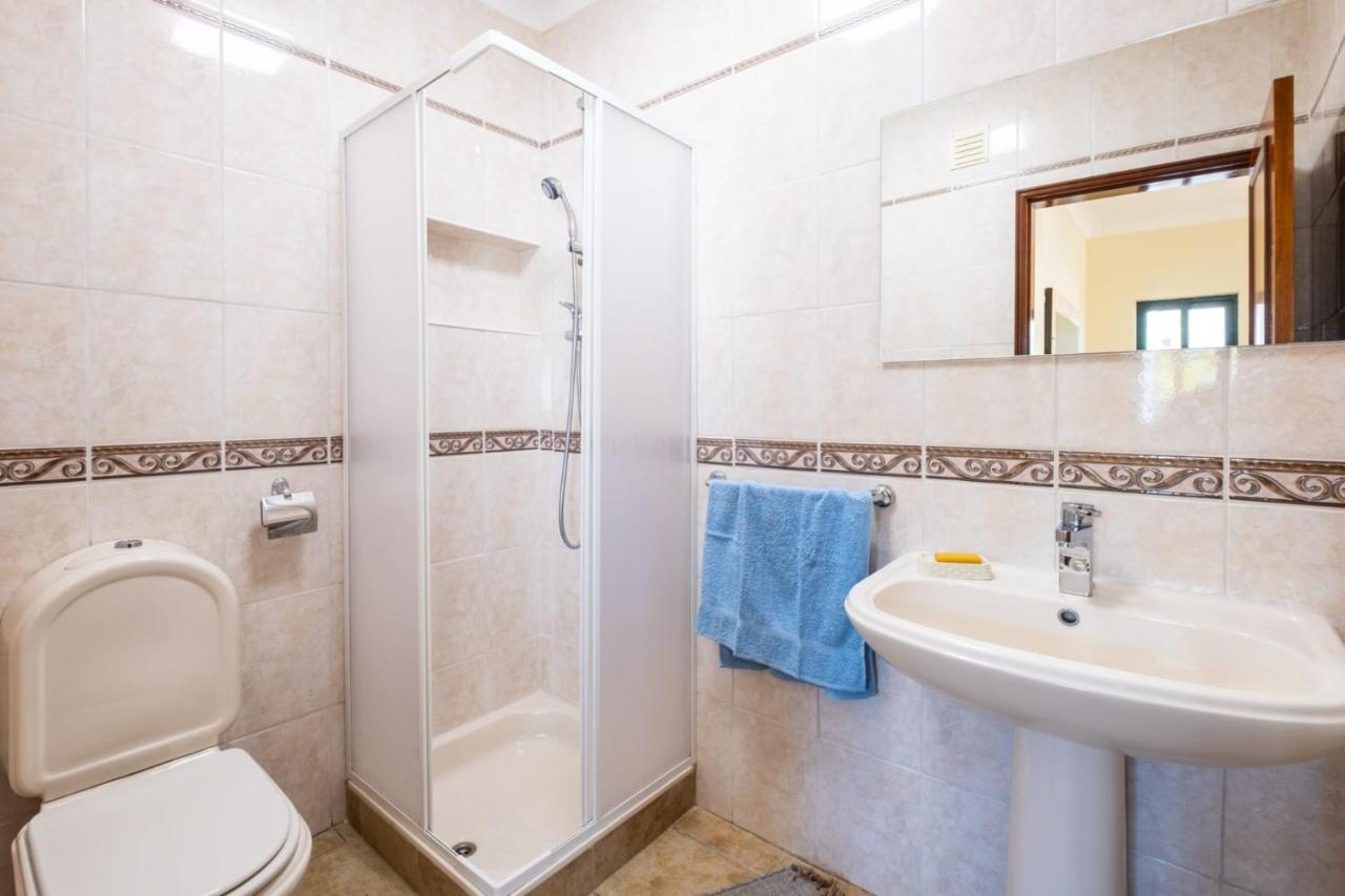 Villa Sequeira - Private Pool - Free Wifi - By Bedzy 阿尔布费拉 外观 照片